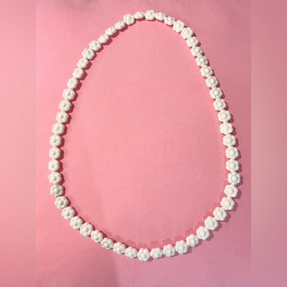 Vintage flowers necklace - Picture 1 of 3